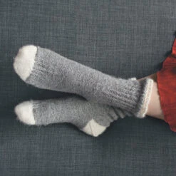 Pom Pom Take Heart: A Transatlantic Knitting Journey -Deals YARN Store 416x416 2182