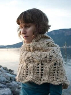 Andrea Rangel Pembroke PDF -Deals YARN Store 416x416 2475