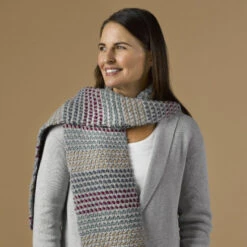 Valley Yarns 077 Amelia PDF