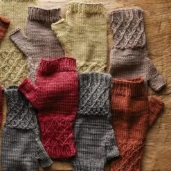 Modern Daily Knitting Field Guide - No.8: Merry Making 14 Modern Daily Knitting Field Guide - No.8: Merry Making -Deals YARN Store 416x416 2795