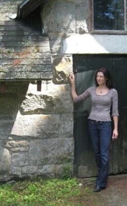 Lyrical Knits Elphaba Pullover PDF -Deals YARN Store 416x416 2944