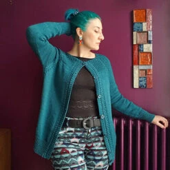 Julie Knits In Paris George PDF -Deals YARN Store 416x416 3019