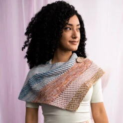 Manos Del Uruguay Mountain Laurel PDF