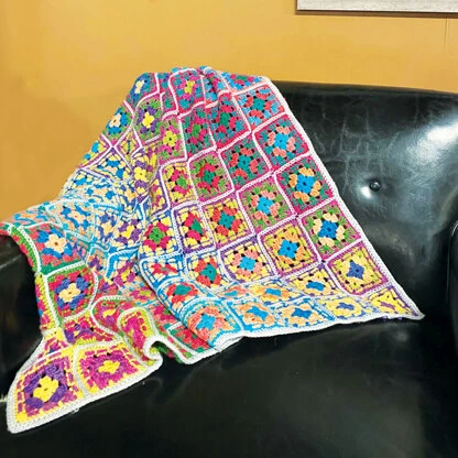 Wonderland Yarns Holographic Granny Square Blanket PDF 3 Wonderland Yarns Holographic Granny Square Blanket PDF