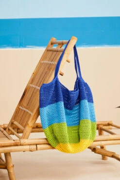 Sirdar 10686 Malibu Beach Bag PDF -Deals YARN Store 416x416 4003