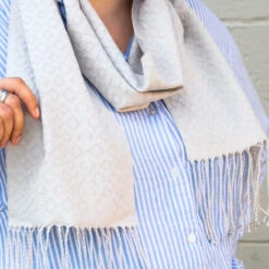 Valley Yarns #250 Silver Snowfall Scarf PDF -Deals YARN Store 416x416 4409